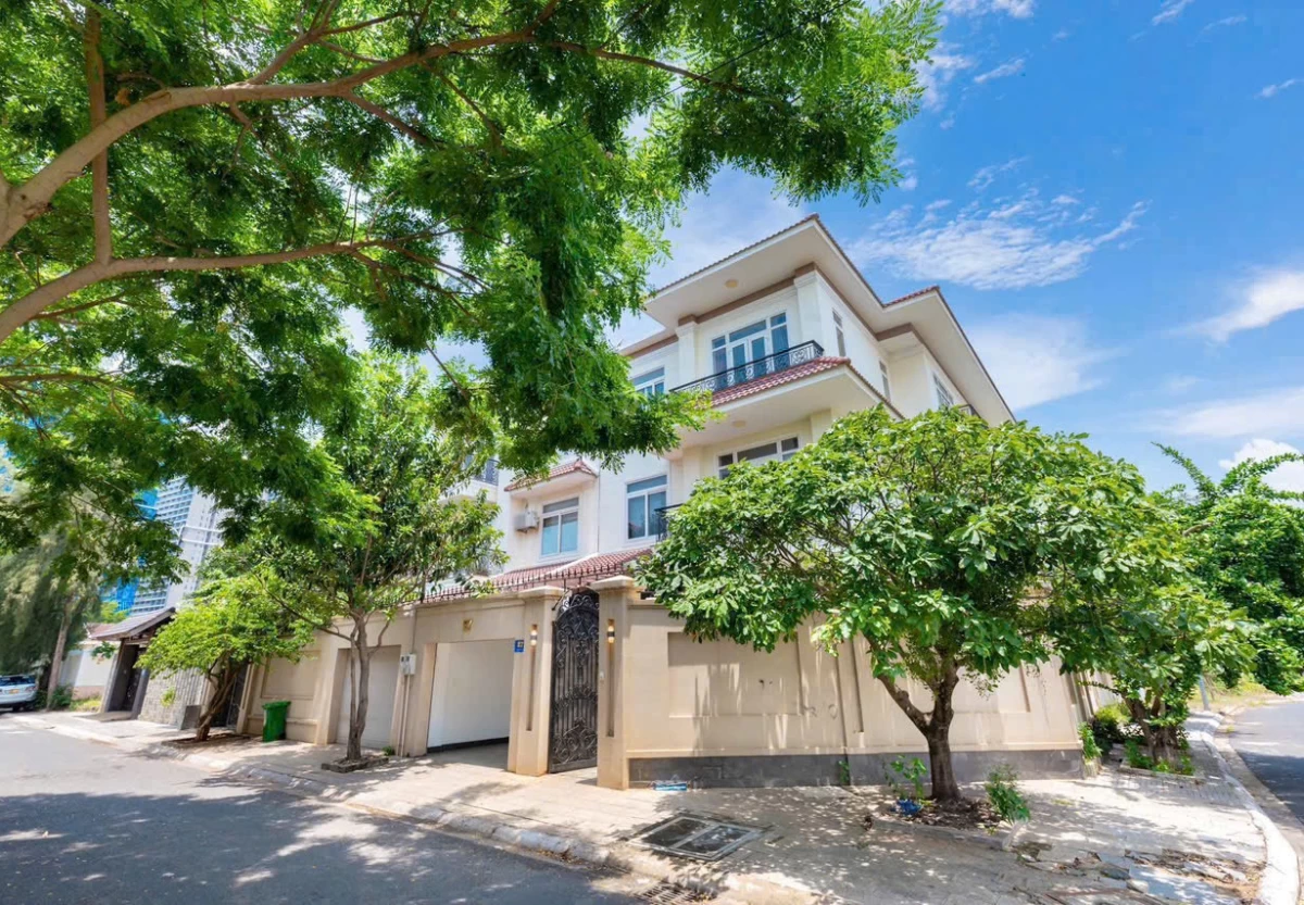 Villa Vũng Tàu E7 Trần Văn Thời cách biển bãi sau chỉ 300m - VTE7TVT