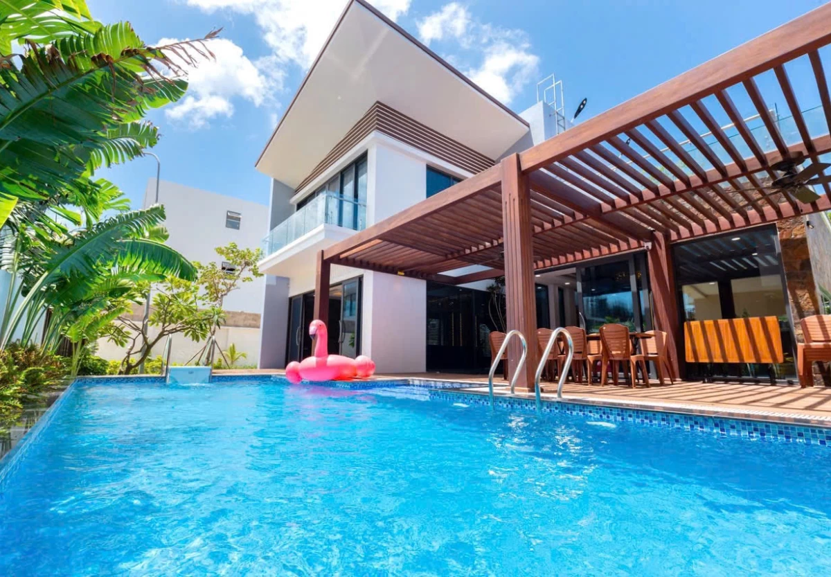 Villa hồ bơi Vũng Tàu cách biển 80m có karaoke và sân nướng BBQ ngoài trời – VTS10