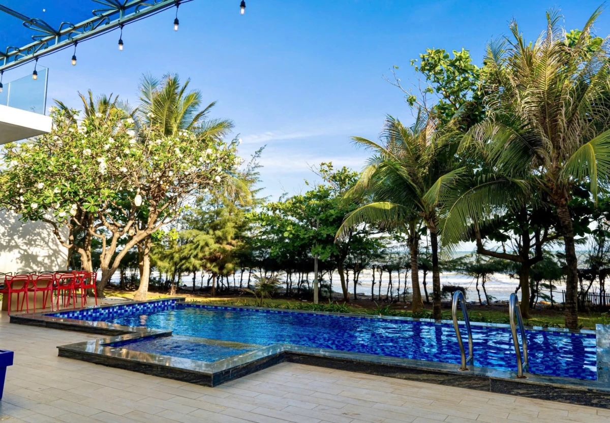 Villa sát biển Long Cung 6 Phòng Ngủ - VTD5