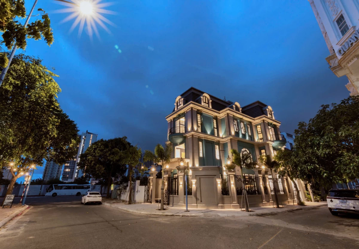 Villa Vũng Tàu cao cấp 24 Nguyễn Hữu Tiến cách biển chỉ 150m - VT24NHT