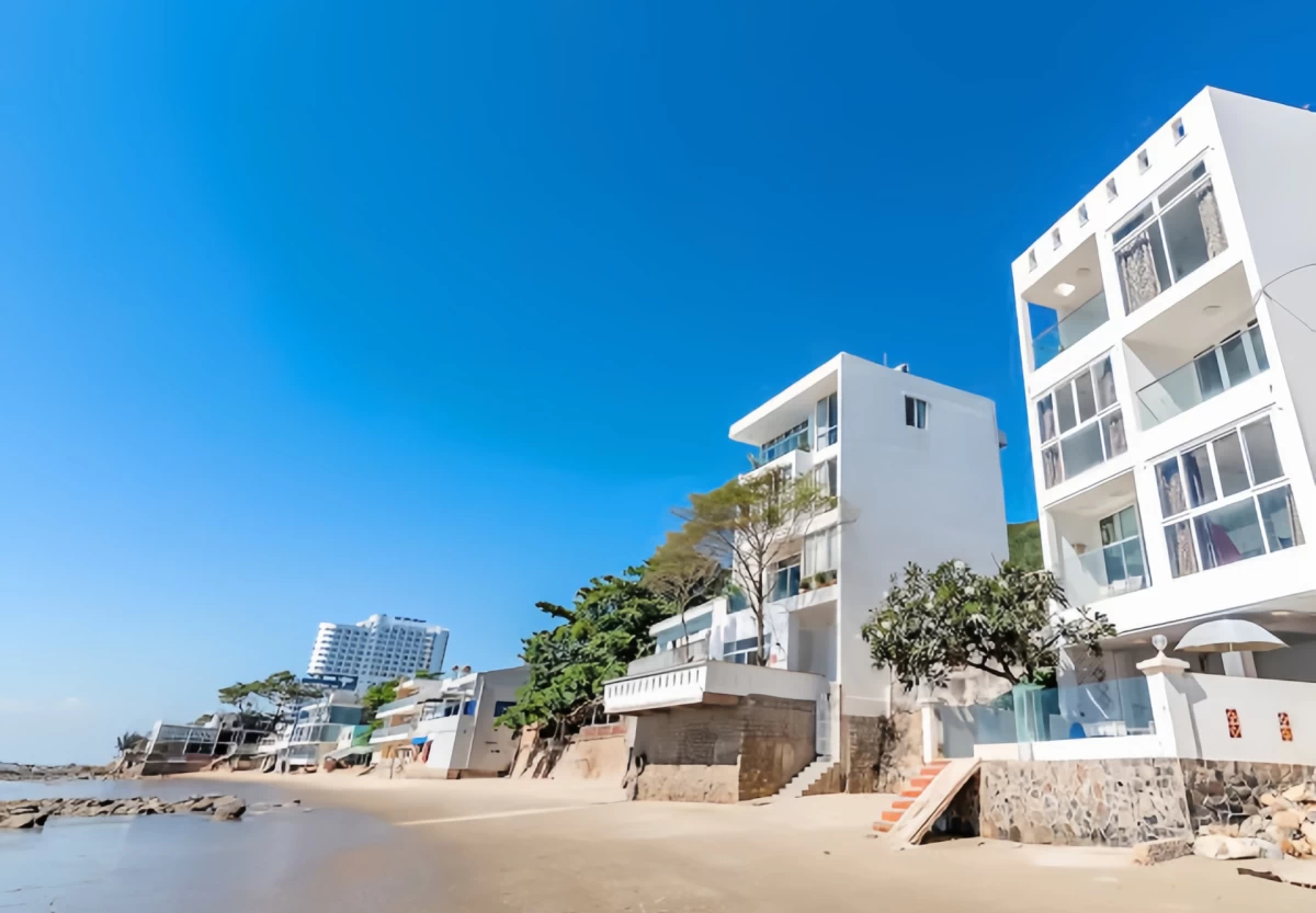 Villa Vũng Tàu sát bãi biển gồm 5 phòng ngủ có hồ bơi và sân nướng BBQ – VT21