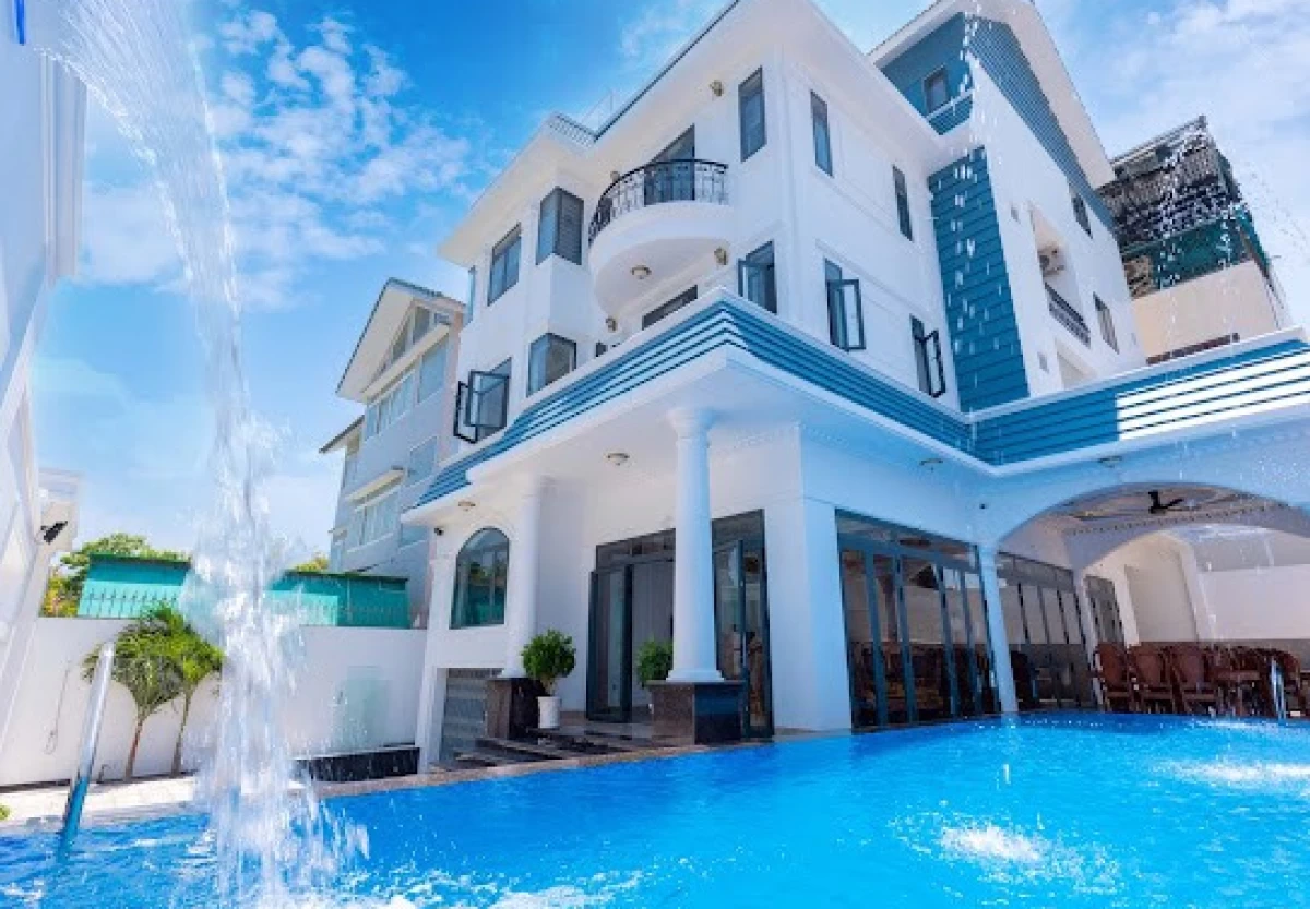 Villa dát vàng Vũng Tàu cách biển 200m có hồ bơi, bàn bida, karaoke và sân nướng BBQ – VTB2.20