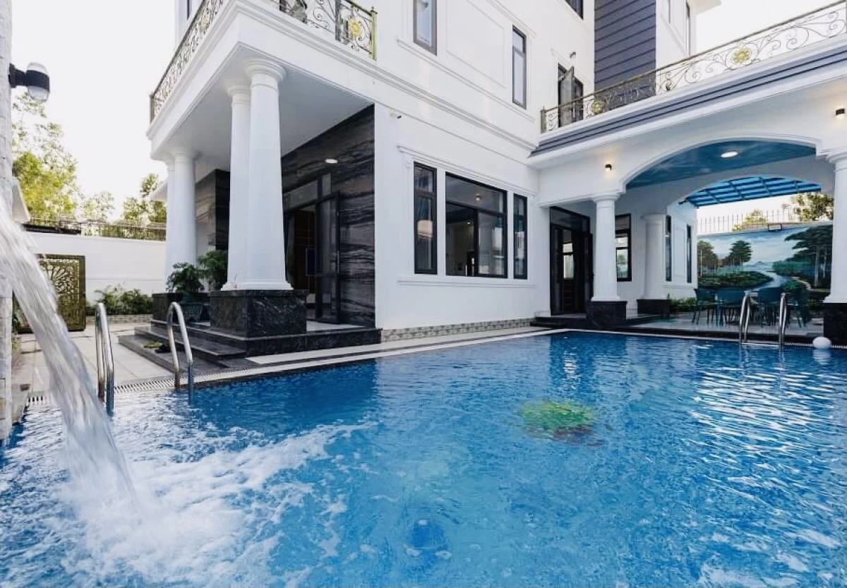 Villa hồ bơi Vũng Tàu có karaoke, bàn bida và sân nướng BBQ ngoài trời – VTC2.49