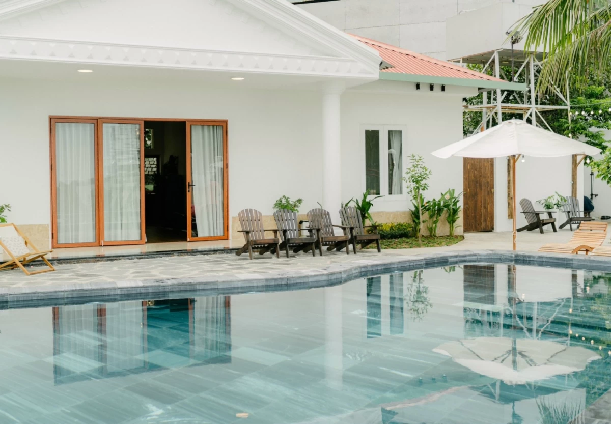 Villa view biển Vũng Tàu có hồ bơi vô cực 100m2 cùng với karaoke, bàn bida và sân nướng BBQ ngoài trời – VT126-12TP