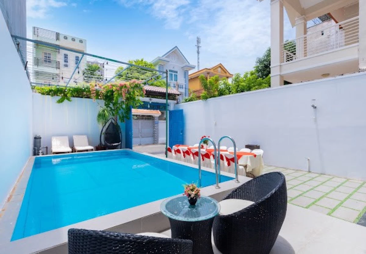 Villa hồ bơi Vũng Tàu có bàn bida và sân nướng BBQ ngoài trời – VT180-16NTMK