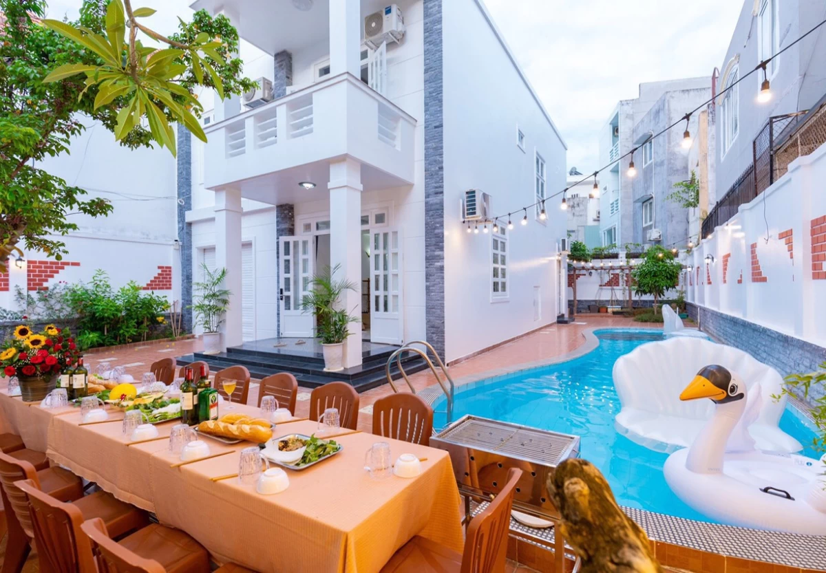 Villa hồ bơi bãi sau Vũng Tàu có bàn bida và sân nướng BBQ ngoài trời – VT4ALLQ