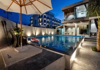 Villa hồ bơi 18 Hà Huy Tập cách biển chỉ 100m - VT18HHT