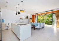 Villa Vũng Tàu cách bãi tắm 50m gồm 4 phòng ngủ có hồ bơi, bàn bida và sân nướng BBQ – VTRL15