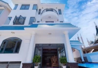 Villa dát vàng Vũng Tàu cách biển 200m có hồ bơi, bàn bida, karaoke và sân nướng BBQ – VTB2.20
