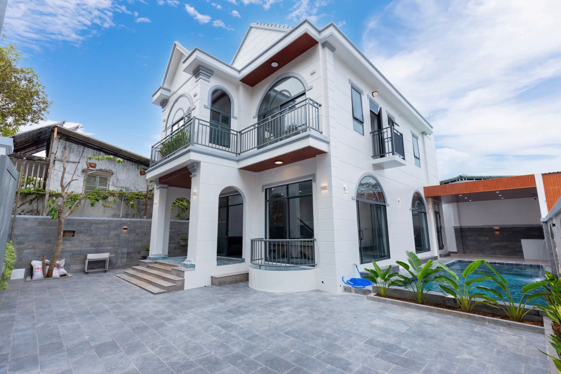 Villa Vũng Tàu 195 Võ Thị Sáu , cách biển chỉ 300m - VT195VTS
