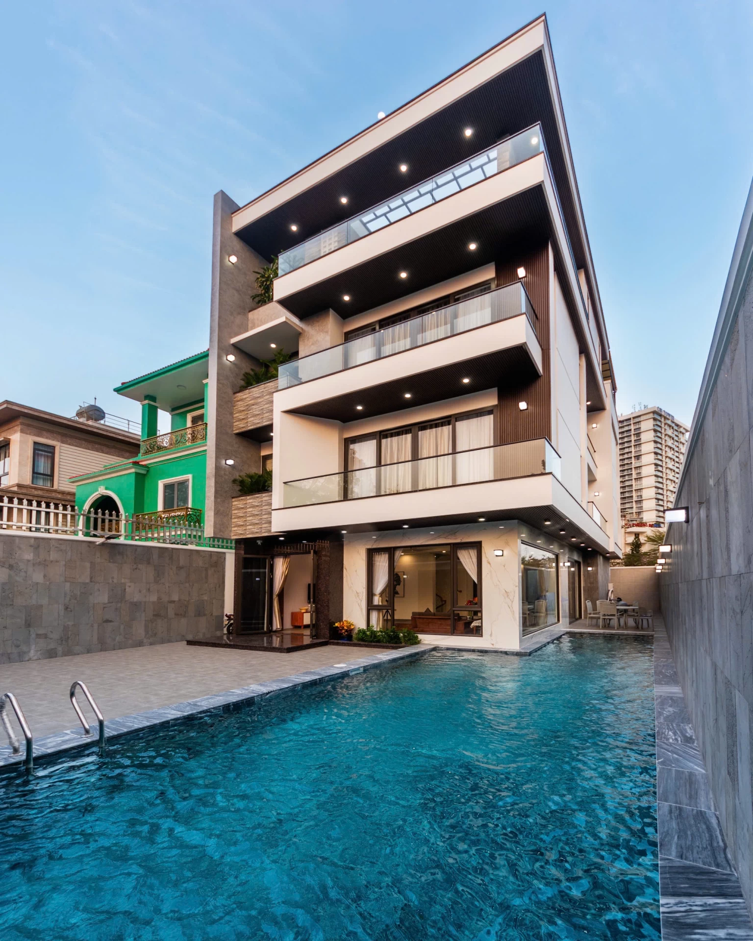 Villa Vũng Tàu VIP 7 phòng cách biển 250m - VT27BTVT