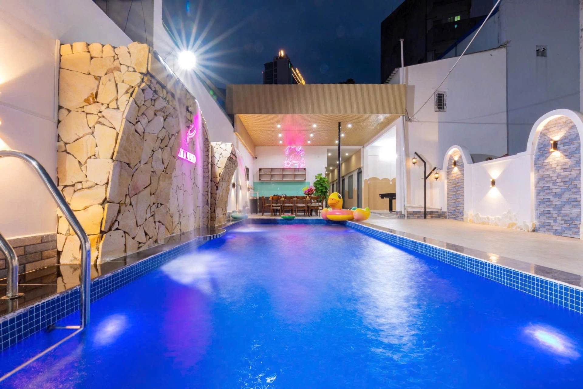 Villa Vũng Tàu 38 Nguyễn Hiền cách biển 150m - VT38NH