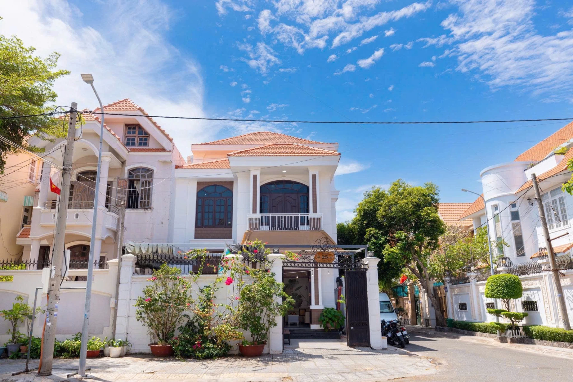 Villa Vũng Tàu 8 phòng bãi sau - VT25LLQ