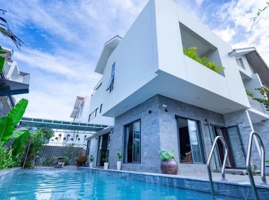 Villa Vũng Tàu khu Long Cung gồm 6 phòng ngủ có hồ bơi, bàn bida và sân nướng BBQ – VT30
