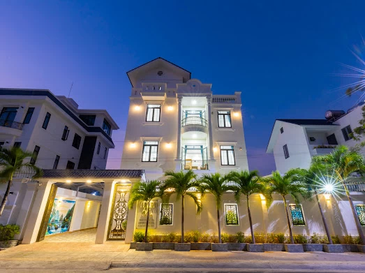 Villa lớn Long Cung Vũng Tàu cách bãi biển 400m, có hồ bơi, karaoke, bida và sân nướng BBQ – VTC2.50