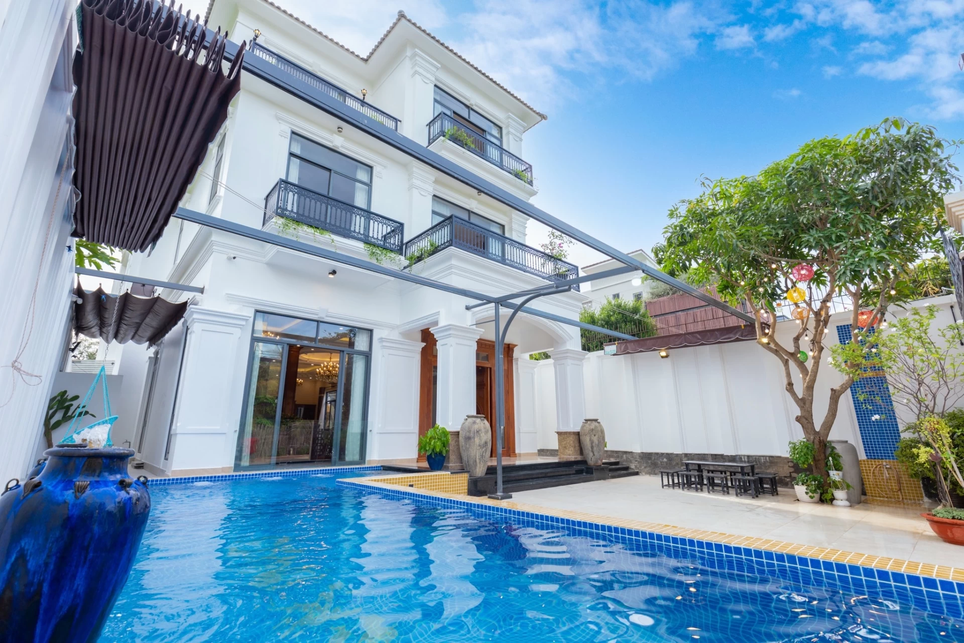 Villa hồ bơi Vũng Tàu cách biển 200m có bàn bida và sân nướng BBQ ngoài trời – VTB07TS