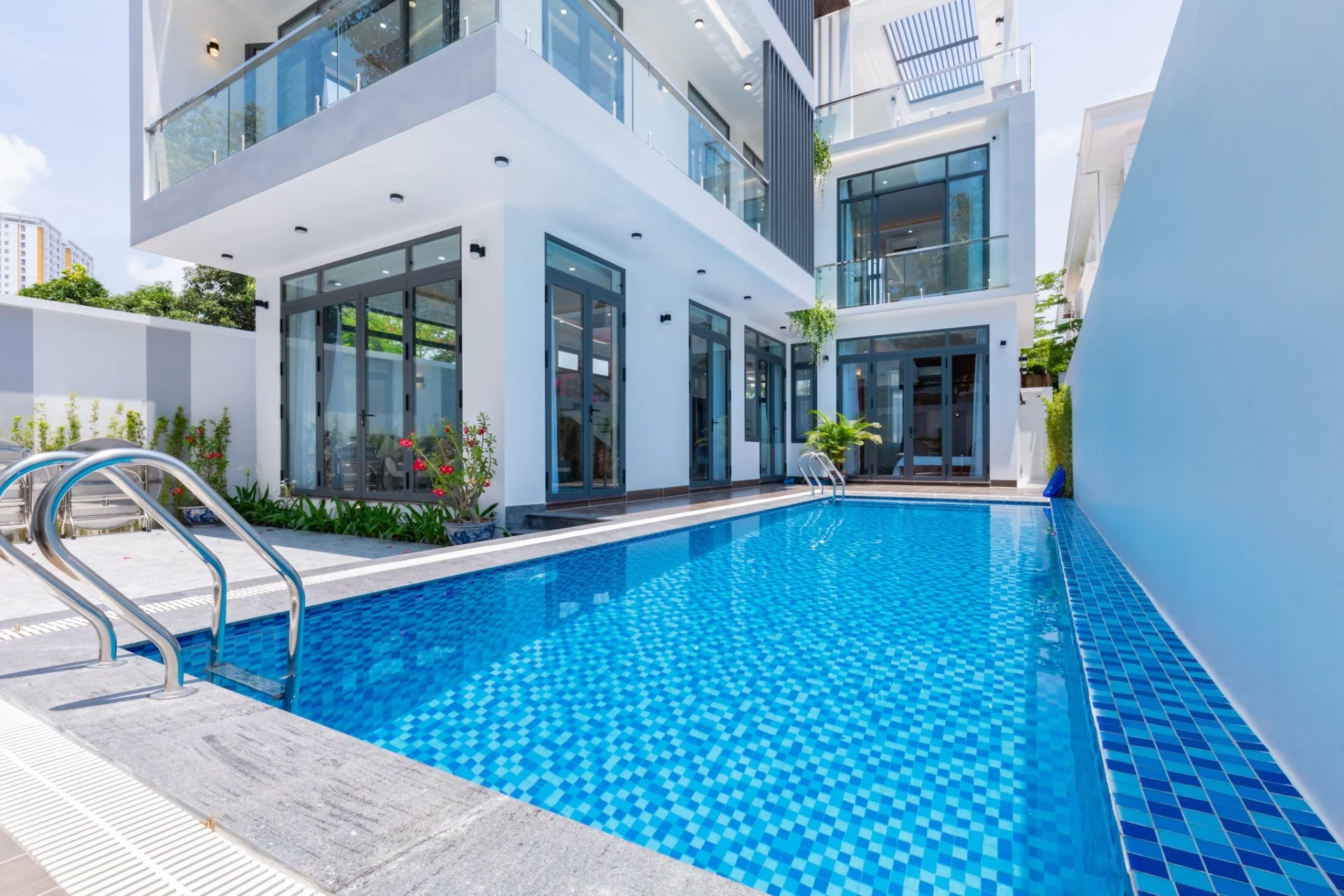 Villa hồ bơi Vũng Tàu cách bãi sau 350m có bàn bida giải trí và sân nướng BBQ ngoài trời – VT187VTS