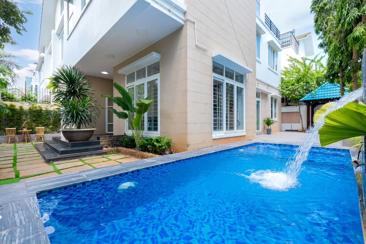 Villa hồ bơi cách bãi biển Vũng Tàu 200m có bida và sân nướng BBQ – VTB2.14