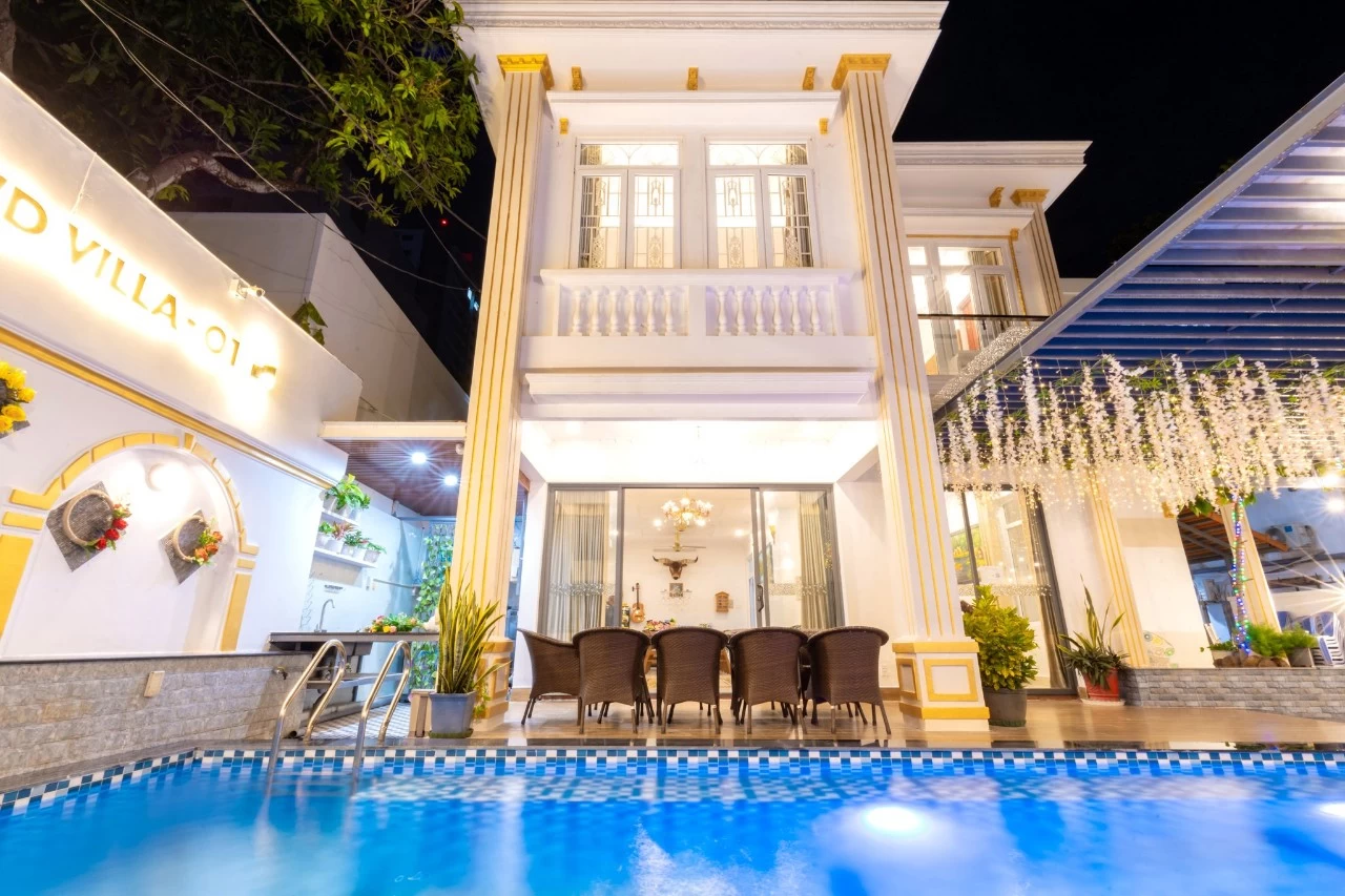 Villa hồ bơi cách bãi sau Vũng Tàu 80m có bàn bida, karaoke và sân nướng BBQ – VT1-9HQL