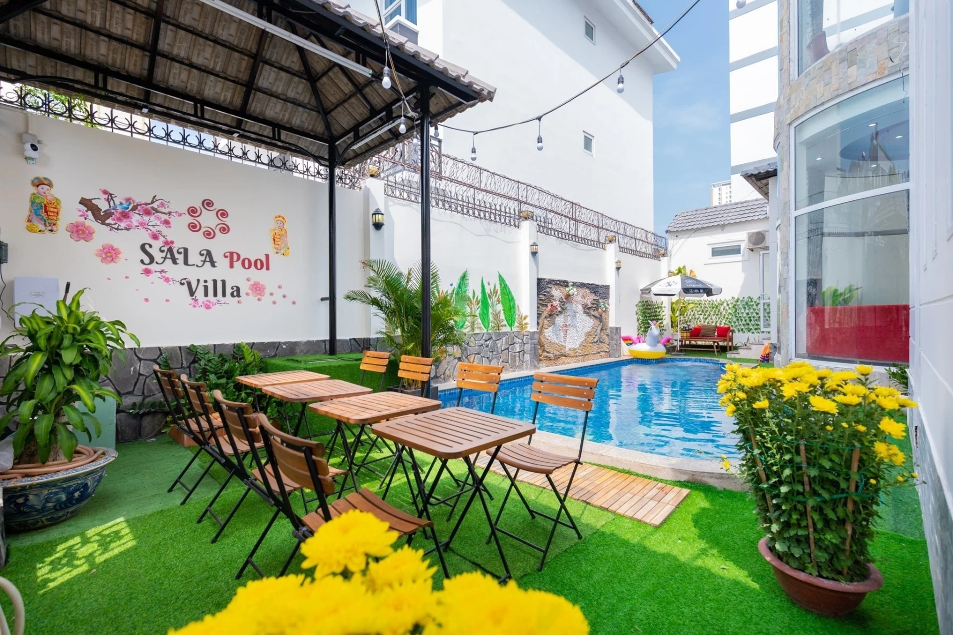 Villa hồ bơi Vũng Tàu có karaoke, bida và sân nướng BBQ – VTF8TVL