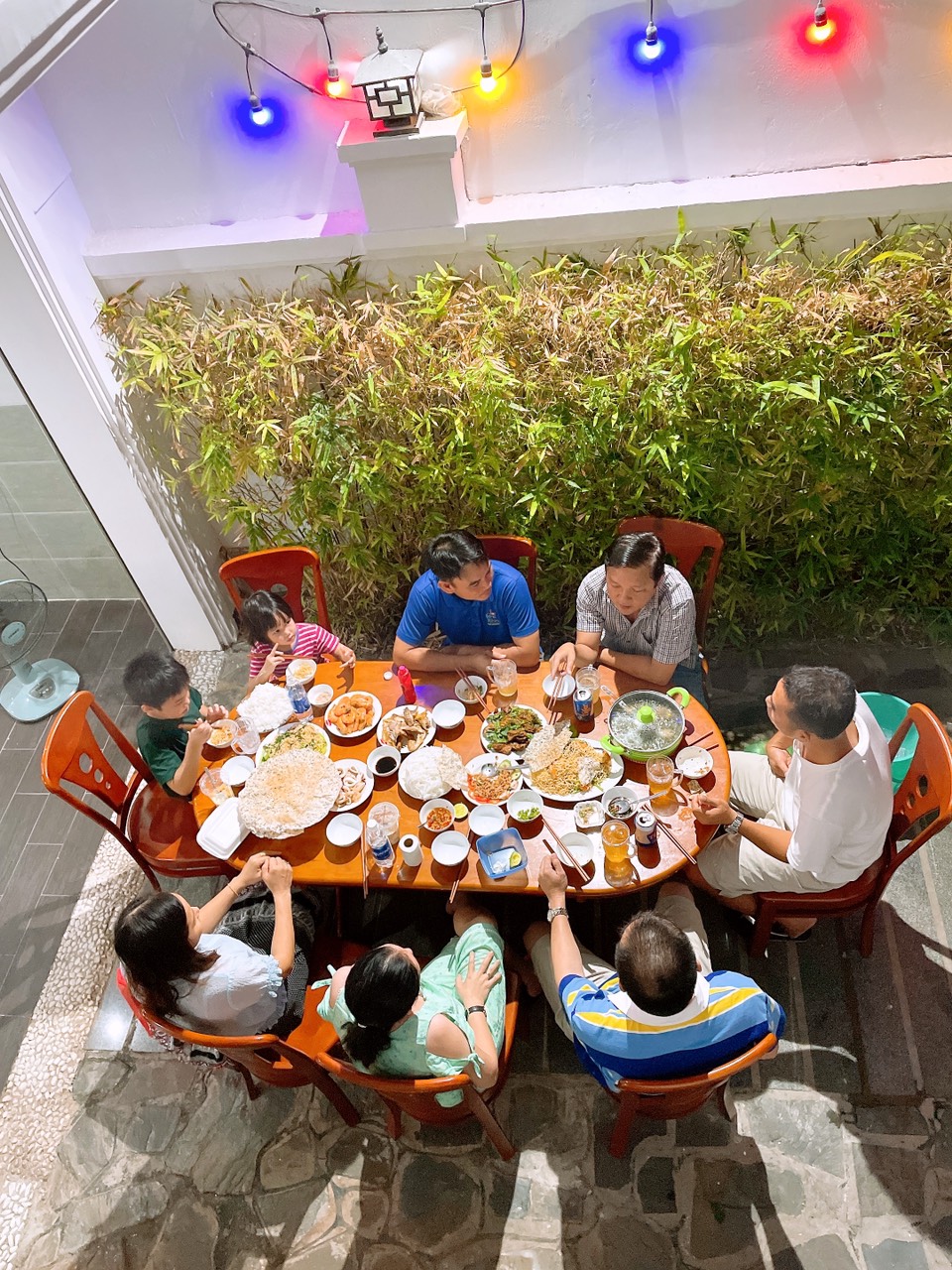 Tiệc BBQ ngoài trời tại villa Vũng Tàu với đầy đủ tiện nghi
